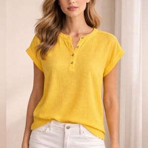 NWT Michael Kors Bright Dandelion Crinkled Fabric Blouse Size S / P